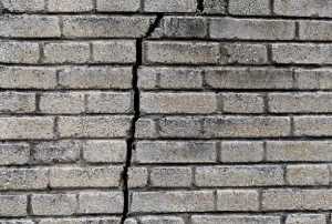 How to Repair Cracked Render Walls Auburn