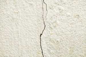 How to Repair Cracked Render Walls Auburn